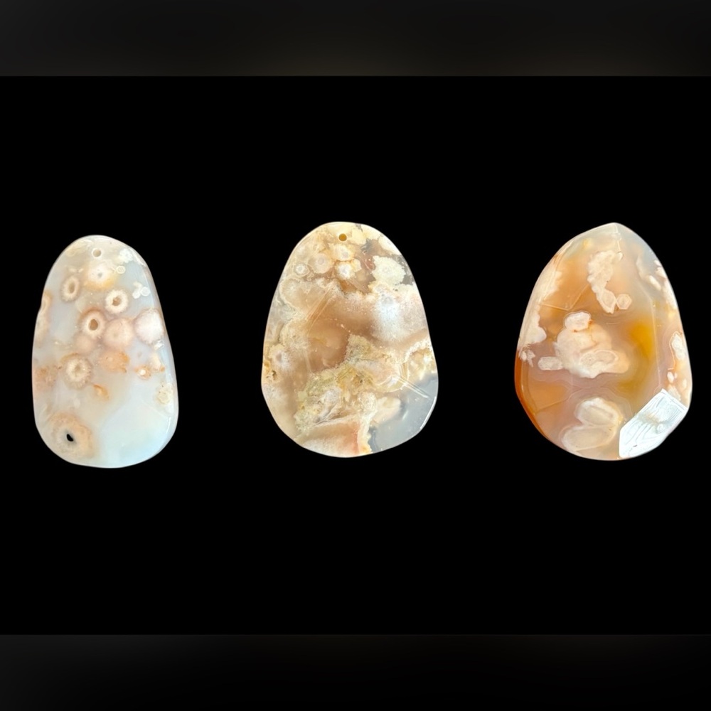 Flower Agate Teardrop Stone Pendant Trio